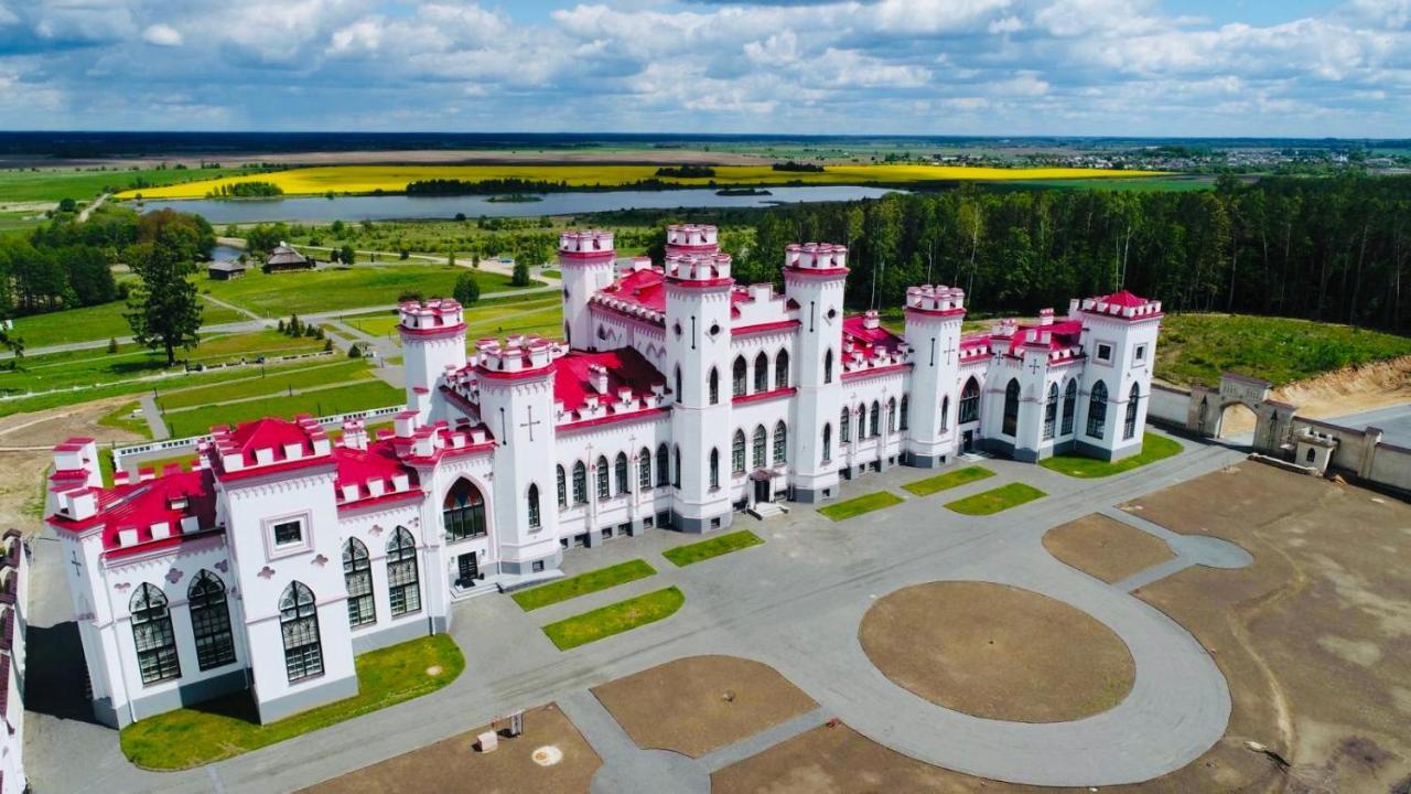 Otel Puslovskih Kossowski Dvorec Kossovo Exterior foto